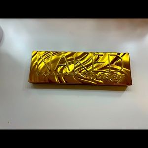 Urban Decay Honey Eyeshadow Palette